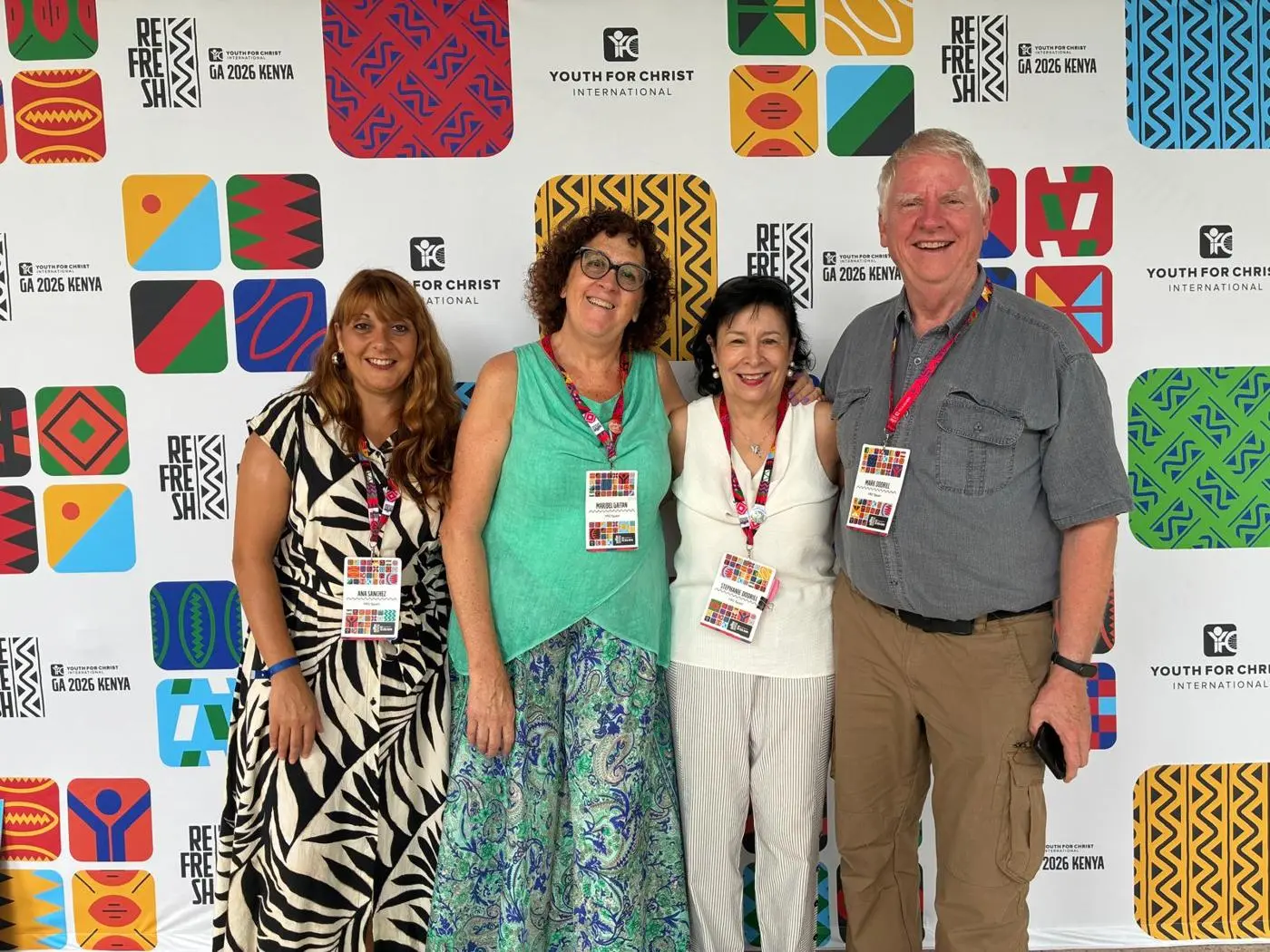 Ana Sánchez, Maribel Gaitán, Estefanía y Marcos Dodrill ante el photocall de la Asamblea General 2026 en Kenia